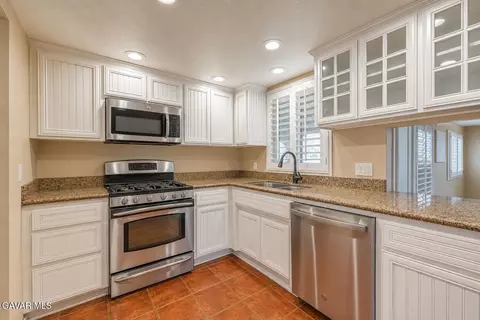 3153 E Avenue H4, Lancaster, CA 93535 photo 6