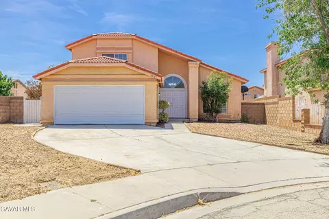 43901 Fallon Dr, Lancaster, CA 93535