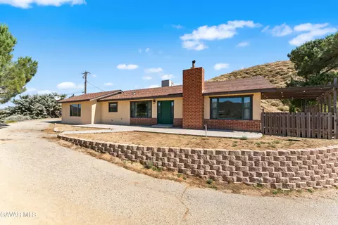 9715 Northside, Leona Valley, CA 93551