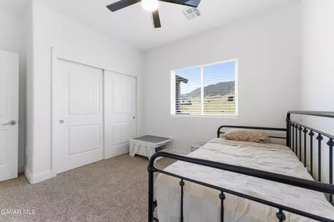 Bedroom - 19900 Chinook St, Tehachapi, CA 93561 photo 5 of 5