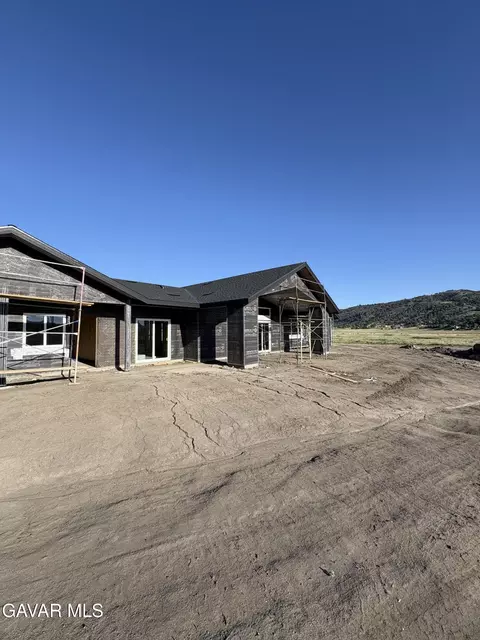27081 Mountain Way, Tehachapi, CA 93561 photo 3