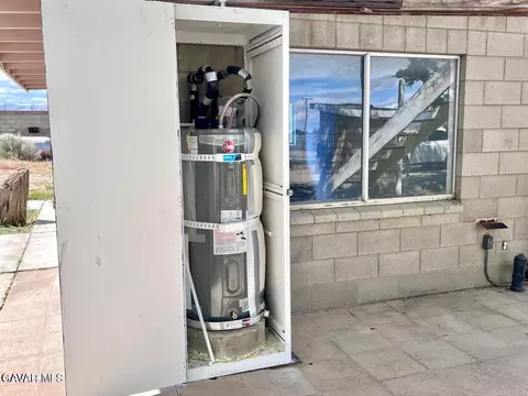 Other - Undisclosed, Palmdale, CA 93550 photo 9 of 14