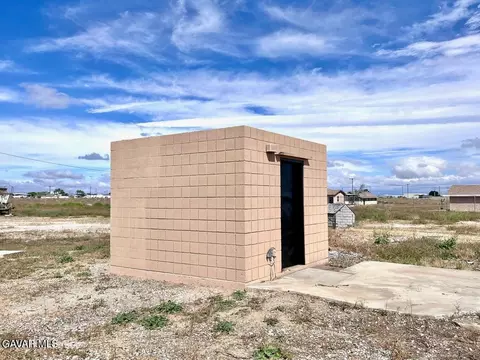 Other - Undisclosed, Palmdale, CA 93550 photo 11 of 14
