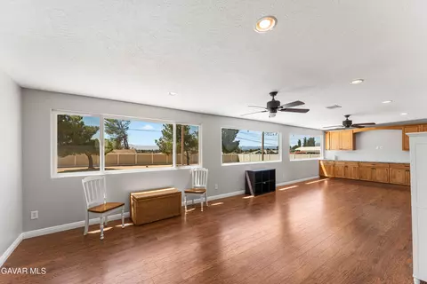 Living - 16311 Nosoni Rd, Apple Valley, CA 92307 photo 3 of 3