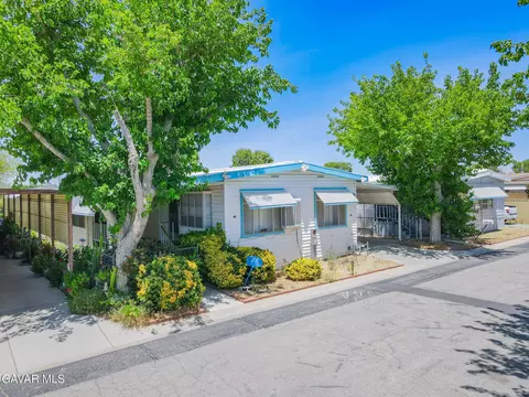 2550 E Avenue I #SPC 40, Lancaster, CA 93535