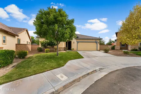 4134 Jonathon St, Lancaster, CA 93536