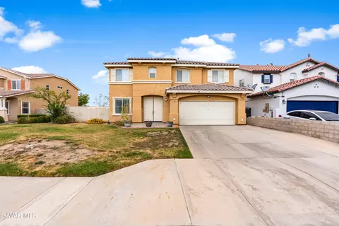 43525 Rucker St, Lancaster, CA 93535