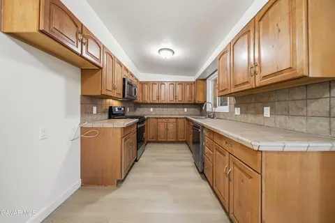 24285 Sage Ave, Boron, CA 93516 photo 5