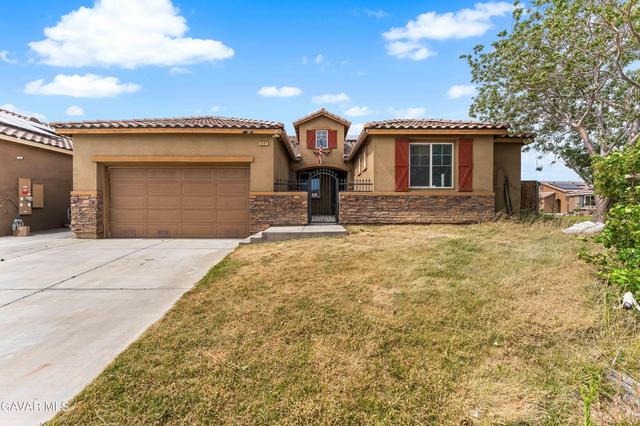 3407 Arrowhead Ct, Rosamond, CA 93560