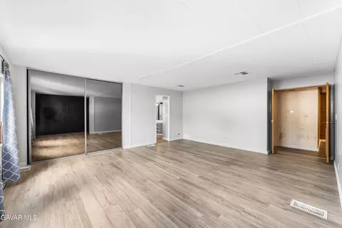 Living - 43850 E 20th St #230, Lancaster, CA 93535 photo 10 of 11