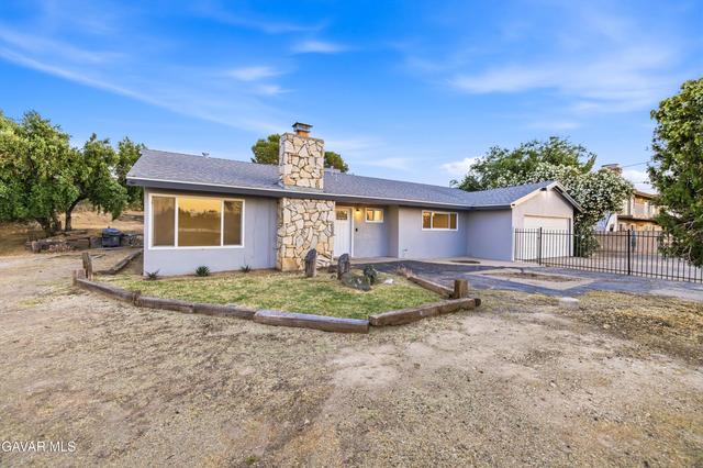 35920 E 42nd St, Palmdale, CA 93552