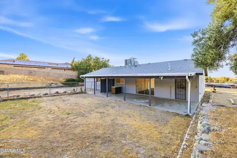 Exterior - 35920 E 42nd St, Palmdale, CA 93552 photo 4 of 8
