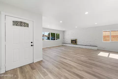 403 Lightcap St, Lancaster, CA 93535 photo 10