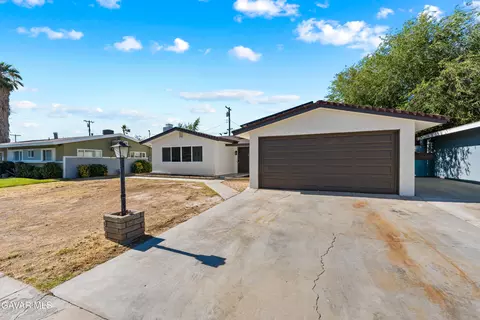 403 Lightcap St, Lancaster, CA 93535 photo 7