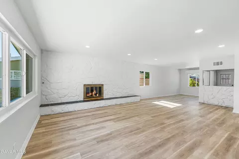 403 Lightcap St, Lancaster, CA 93535 photo 14