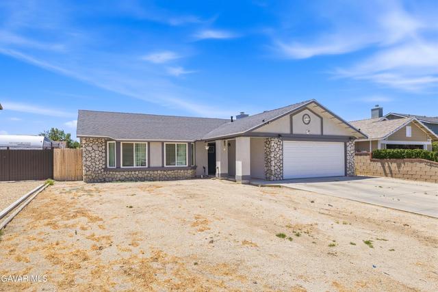 2050 Matthew Ave, Rosamond, CA 93560