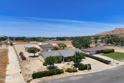 View/Area - 38515 156th St, Palmdale, CA 93591 photo 3 of 8