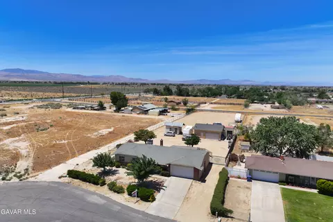 View/Area - 38515 156th St, Palmdale, CA 93591 photo 2 of 8