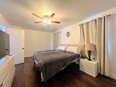 Bedroom - 43639 Park Ave, Lancaster, CA 93534 photo 4 of 4