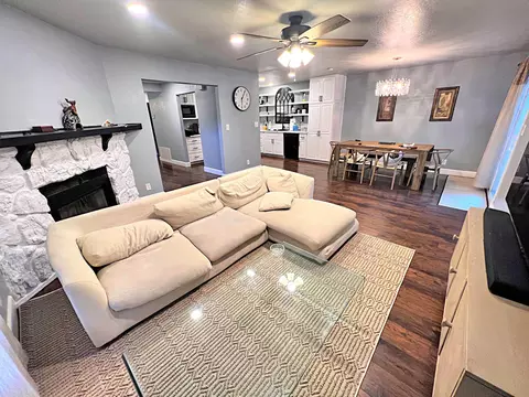 Living - 43639 Park Ave, Lancaster, CA 93534 photo 2 of 3