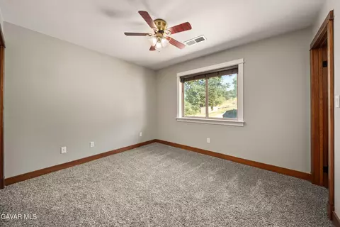 Bedroom - 29600 Goldspike Rd, Tehachapi, CA 93561 photo 1 of 6