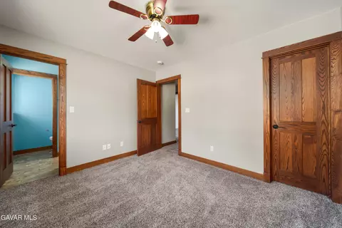 Bedroom - 29600 Goldspike Rd, Tehachapi, CA 93561 photo 2 of 6
