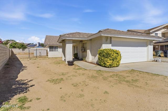 3417 Citrine Ln, Rosamond, CA 93560