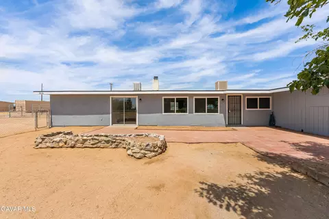 26111 Morongo Dr, Mojave, CA 93501 photo 6
