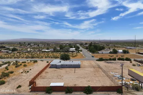 26111 Morongo Dr, Mojave, CA 93501 photo 52