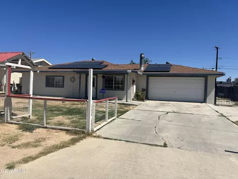 8413 Greenwood Ave, California City, CA 93505