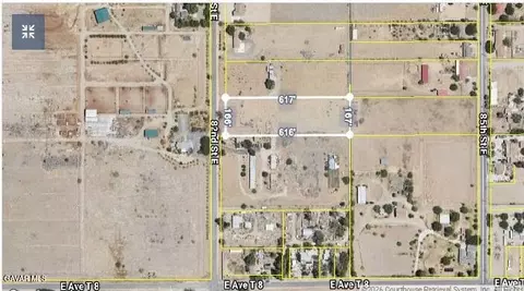 82 E Ste Vic Avenue T6 Ste, Littlerock, CA 93543