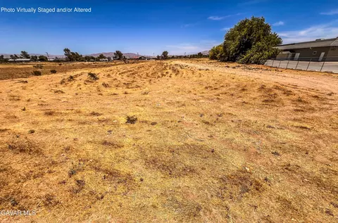 11125 Hesperia Rd, Hesperia, CA 92345