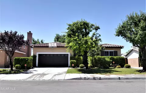 3038 W Kildare St, Lancaster, CA 93536