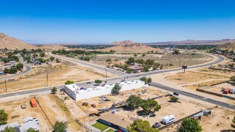 1 E Avenue P, Palmdale, CA 93591 photo 8
