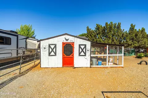 32924 Acklins Ave, Acton, CA 93510 photo 49