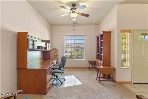 1300 Scarlet Oak Dr, Tehachapi, CA 93561 photo 9
