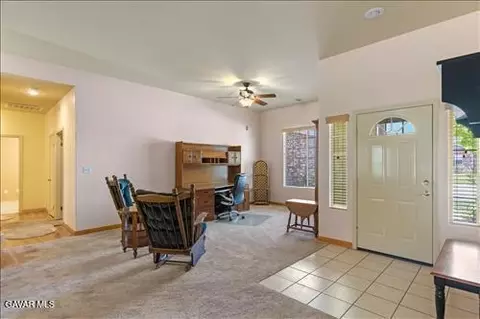 1300 Scarlet Oak Dr, Tehachapi, CA 93561 photo 8