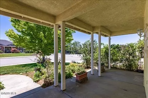 1300 Scarlet Oak Dr, Tehachapi, CA 93561 photo 4