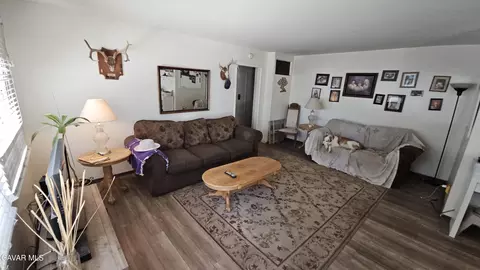 37862 E 11th St, Palmdale, CA 93550 photo 3