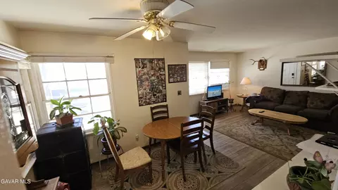 37862 E 11th St, Palmdale, CA 93550 photo 5