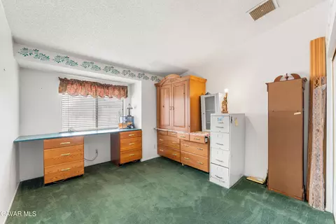 Bedroom - 40105 Ronar St, Lake Los Angeles, CA 93591 photo 1 of 5
