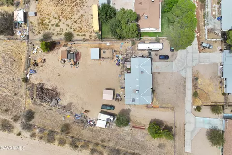 View/Area - 40105 Ronar St, Lake Los Angeles, CA 93591 photo 5 of 8