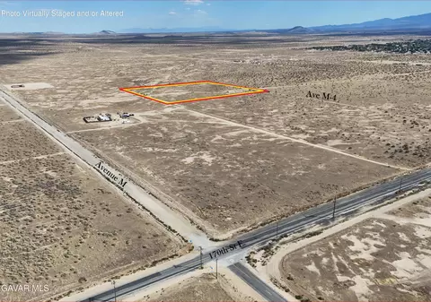 E Ave M4, Lancaster, CA 93535
