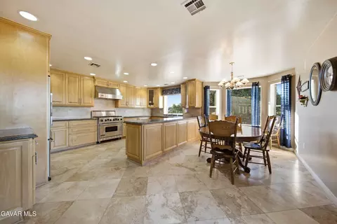28241 Lancaster Rd, Lancaster, CA 93536 photo 9
