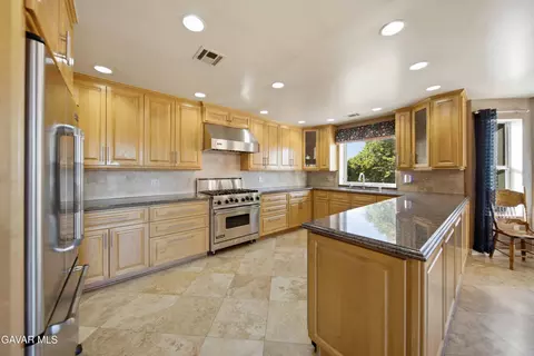 28241 Lancaster Rd, Lancaster, CA 93536 photo 11