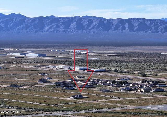 8315 Milner Dr, California City, CA 93505