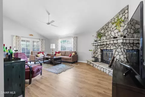 20317 Weston Ave, Tehachapi, CA 93561 photo 5