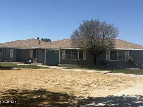 47227 90th St, Lancaster, CA 93536