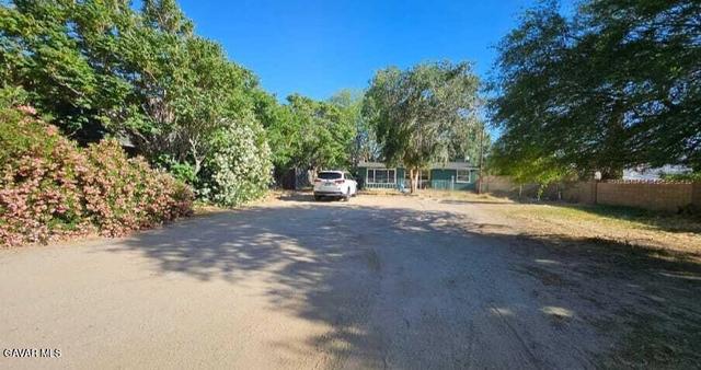 5042 W Avenue L12, Lancaster, CA 93536