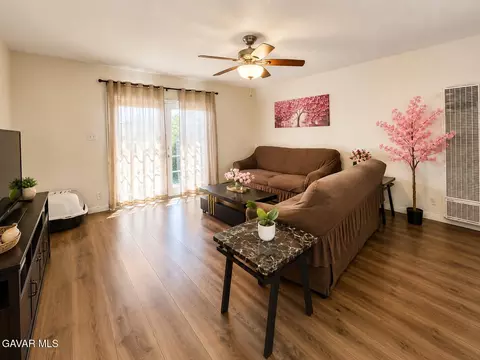 44363 3rd St, Lancaster, CA 93535 photo 10